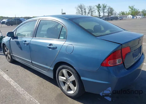 2008 Honda Civic Lx z USA, uszkodzony, nr VIN 2HGFA16558H517528